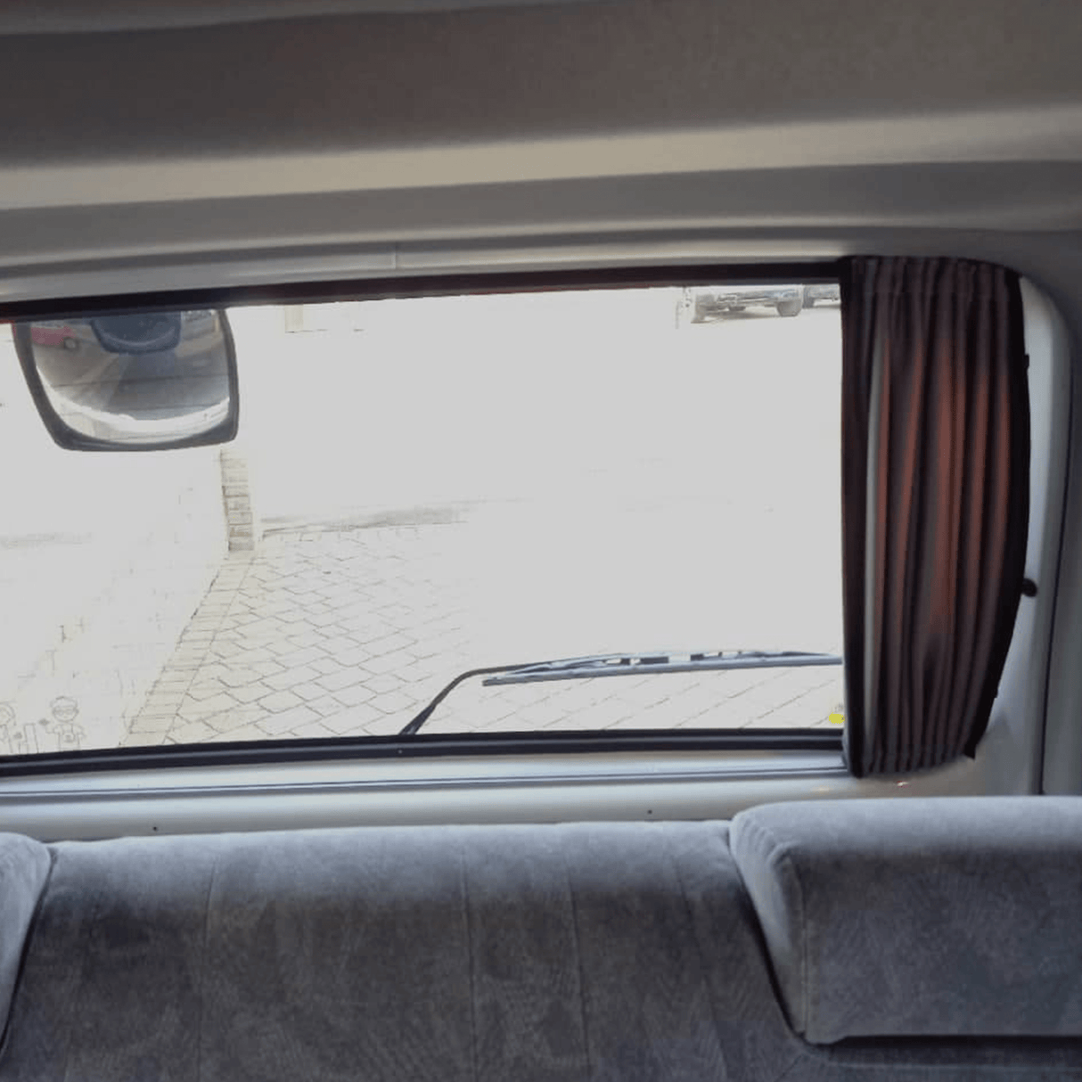 Mazda Bongo Tailgate Curtain Blind – Premium-Line for Ultimate Privacy and Comfort