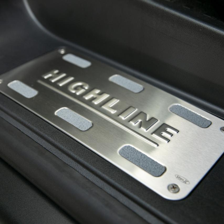 VW T5 Transporter Full Steps Inc Highline Inserts Suaicheantas Na goireasan as ùire, ath-chur