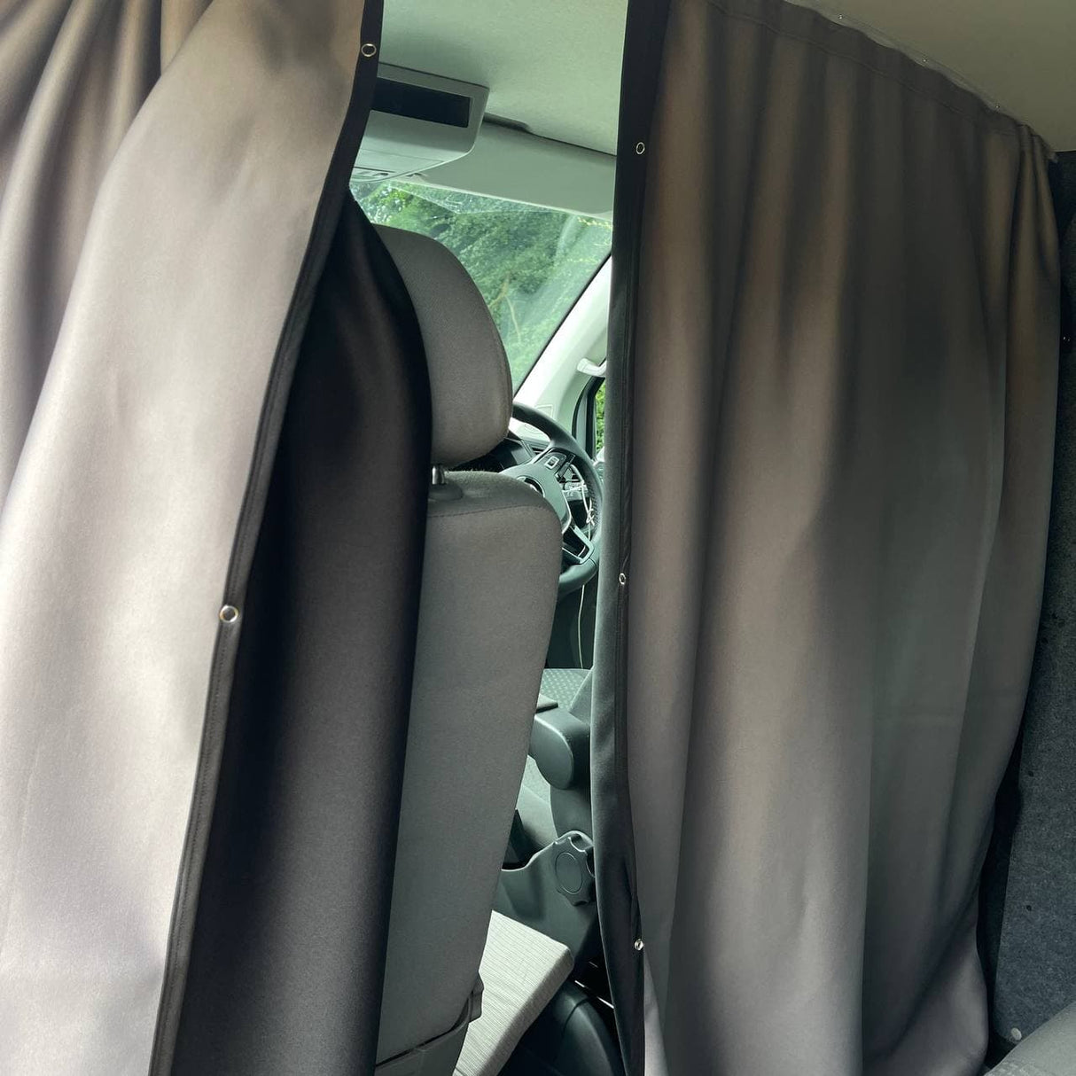 MAN TGE / New Crafter Cab Divider Curtain Kit with Rail | Premium Quality Divider for MAN TGE / New Crafter, Easy Install & Durable - Van-X