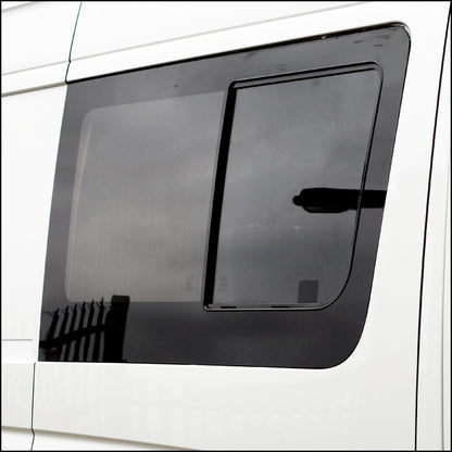 Side Sliding Window for Volkswagen Crafter - LWB - MWB-6377