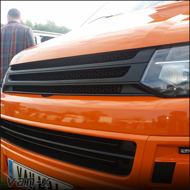 MATTE BLACK Badgeless Grille for Volkswagen T5.1 *CLEARANCE* [B Grade] -7946