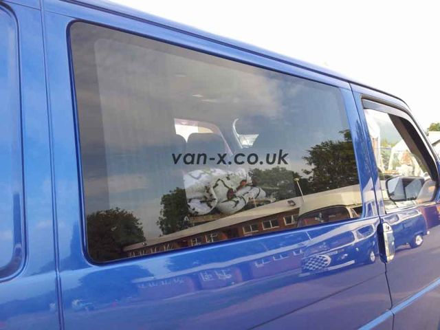 Fixed Side Window Smoked Glass for VW T4 Transporter-1268