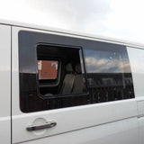 Uinneag sleamhnachaidh taobh glainne VW T5 air a smocadh