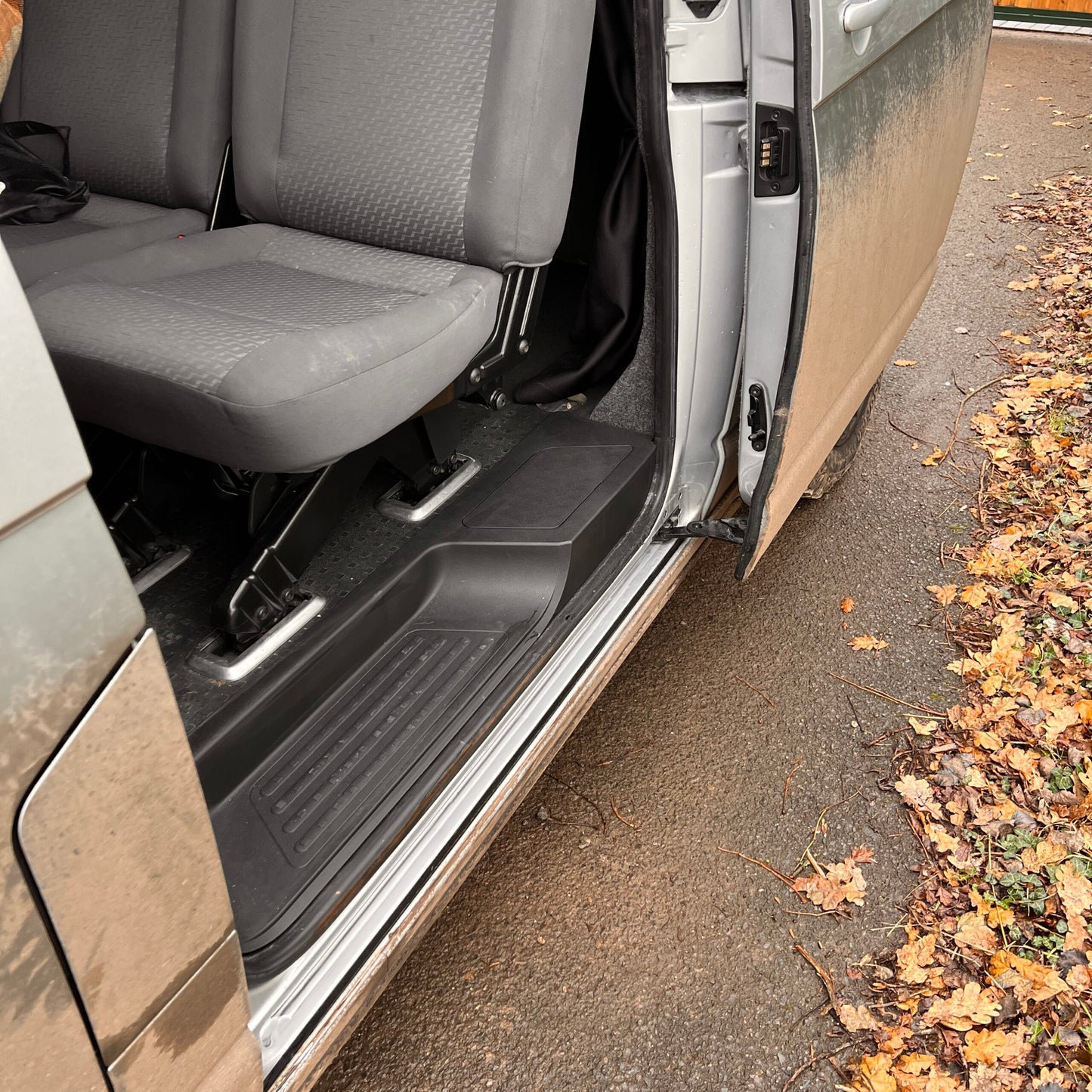 VW T6.1 Transporter Side Loading Door Step V3 17mm Extra Deep with Storage Compartment (B-Grade)