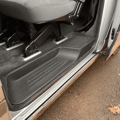 VW T5, T5.1 V3 Barndoor Threshold Cover + Side Step