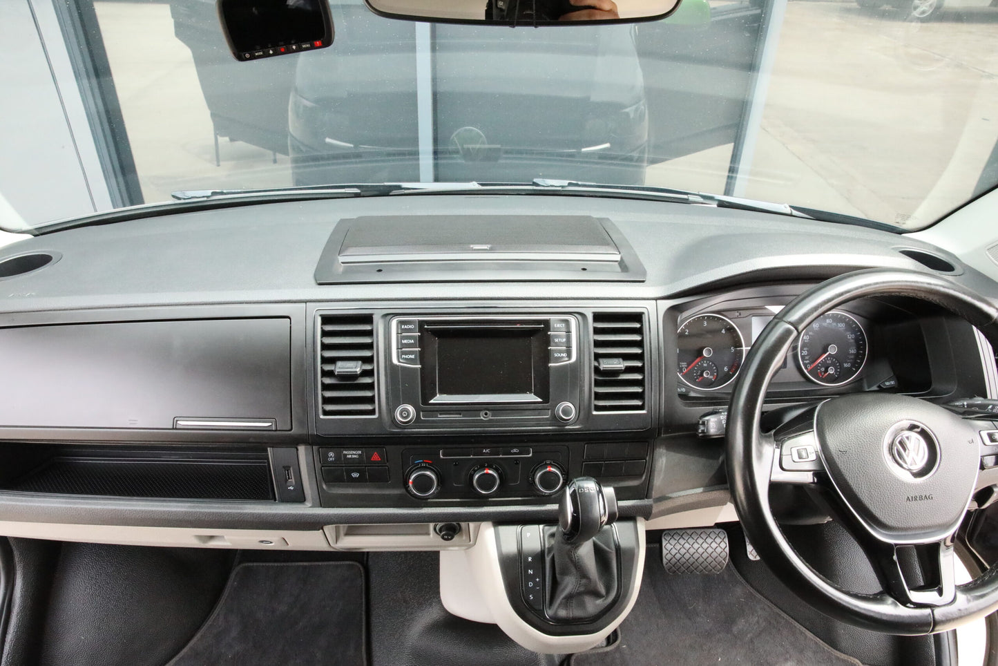 VW T6 Transporter Top Dash Speaker Console