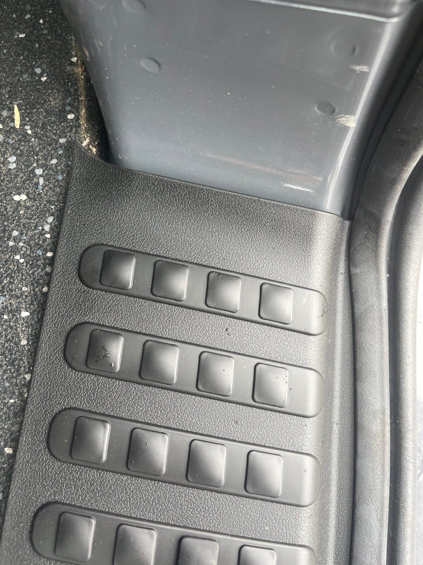 VW T6.1 V3 Barndoor Rear Threshold Cover Camper Conversion Parts Including Screws and Caps