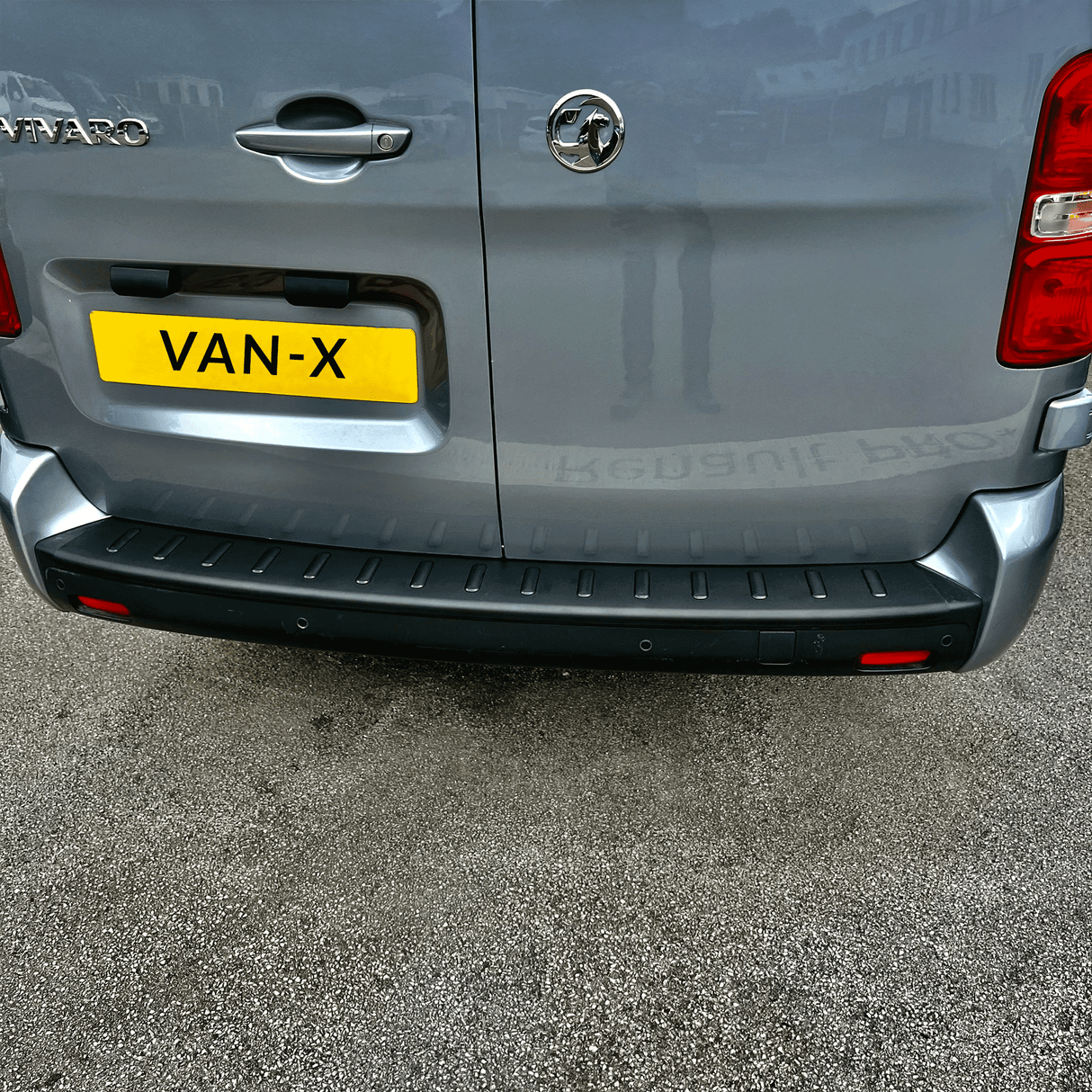 Vauxhall Vivaro Rear Bumper Protector Black Plastic, Campervan, Motorhome, Auto-Sleeper